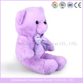 vívidos juguetes de oso de peluche púrpura con corazón
